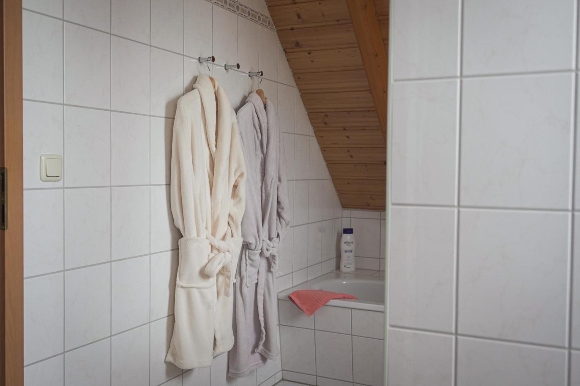 B&B Talstation Ferienwohnung Fuer 2 Personen Horselberg-Hainich Dış mekan fotoğraf